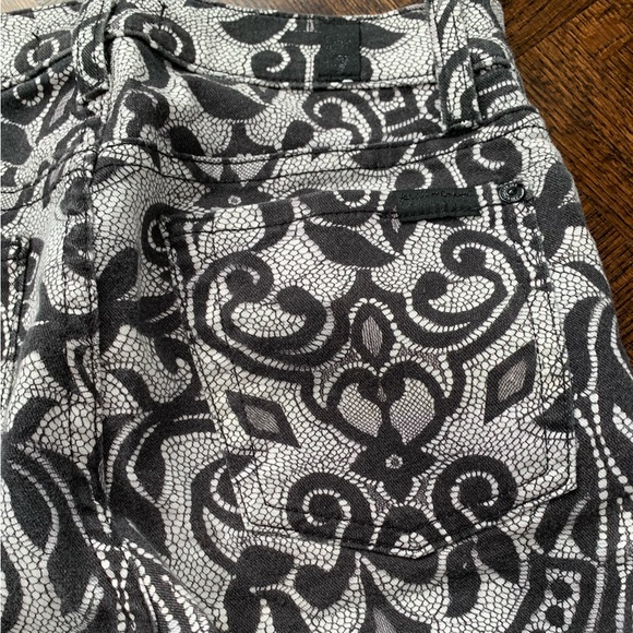 7 For All Mankind Patterned Jeans size 24 - Picture 2 of 13